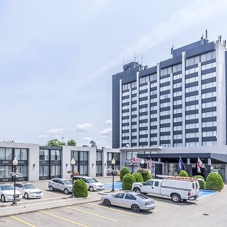 Travelodge By Wyndham Quebec City Hotel & Convention Centre Bagian luar foto