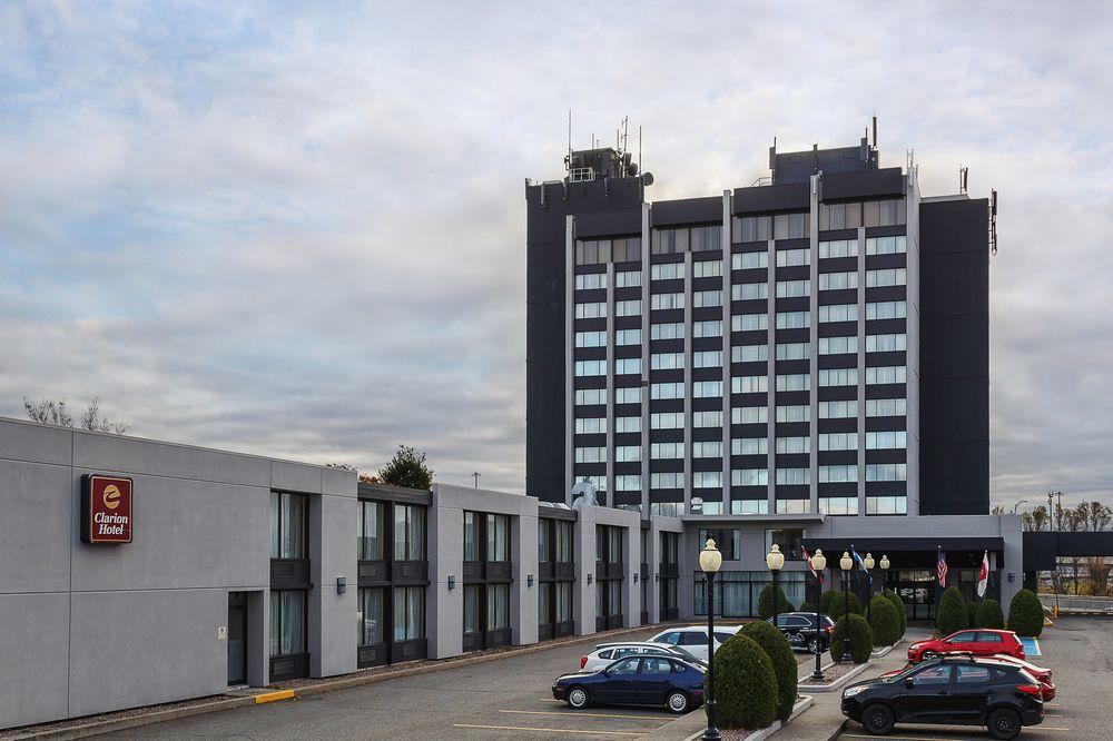 Travelodge By Wyndham Quebec City Hotel & Convention Centre Bagian luar foto