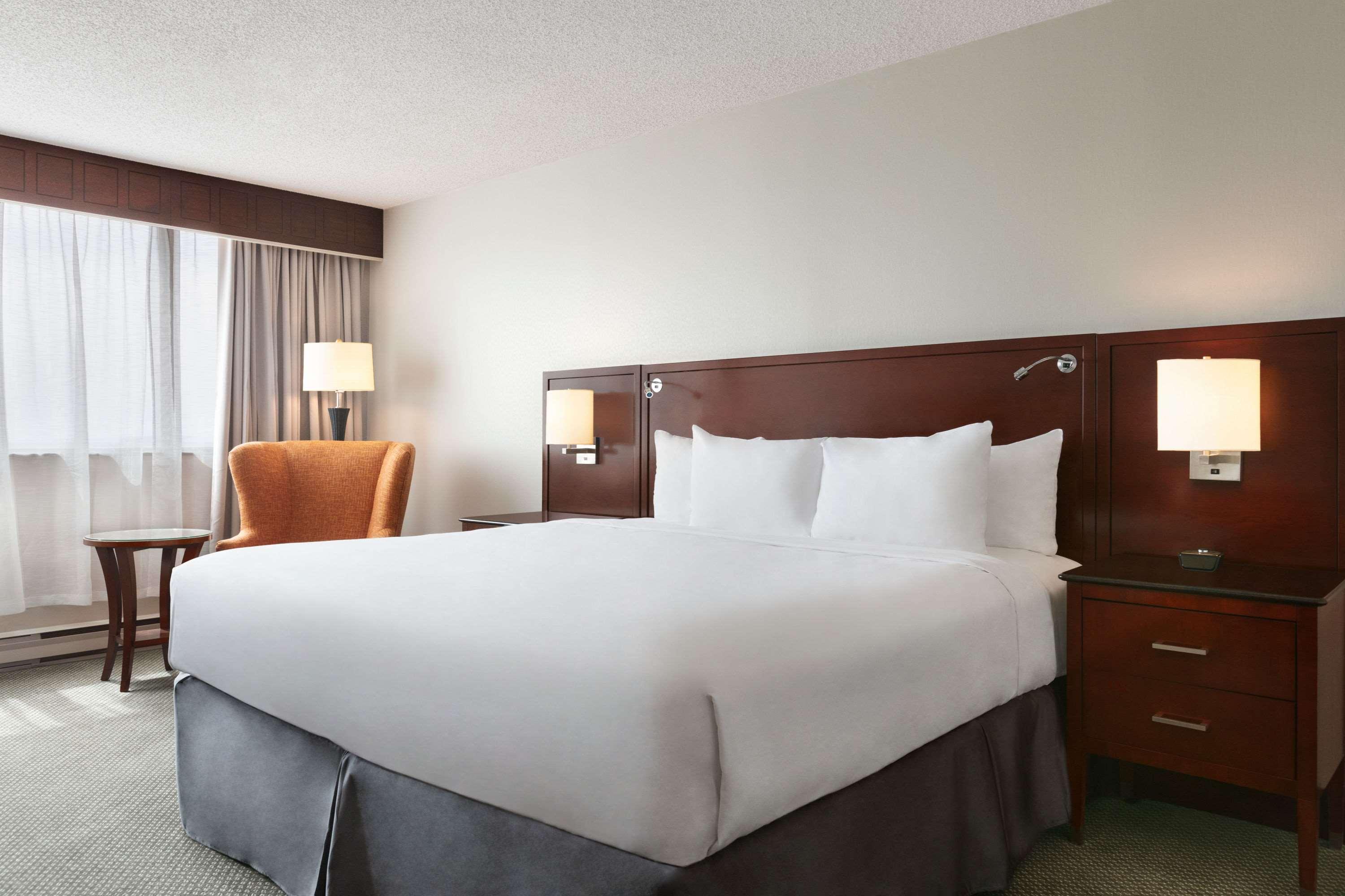 Travelodge By Wyndham Quebec City Hotel & Convention Centre Bagian luar foto