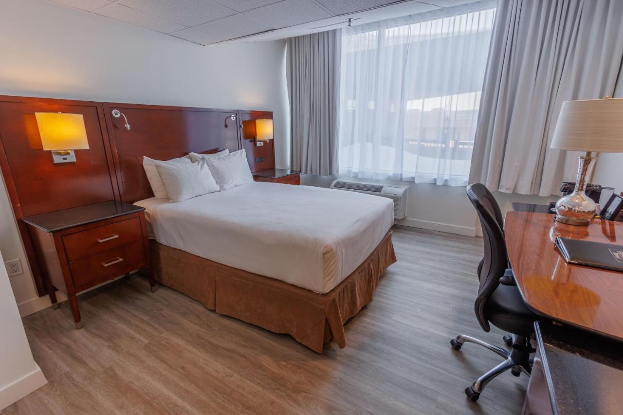 Travelodge By Wyndham Quebec City Hotel & Convention Centre Bagian luar foto